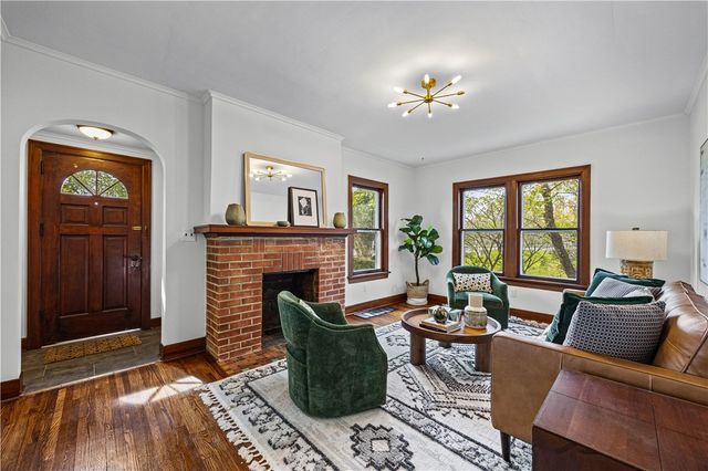 570 Edgewood Avenue, Brighton, NY 14618