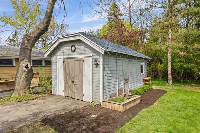 570 Edgewood Avenue, Brighton, NY 14618
