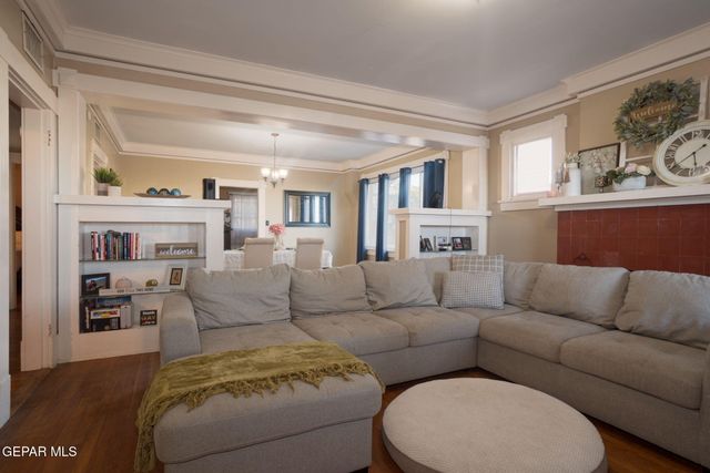 307 E River Avenue, El Paso, TX 79902