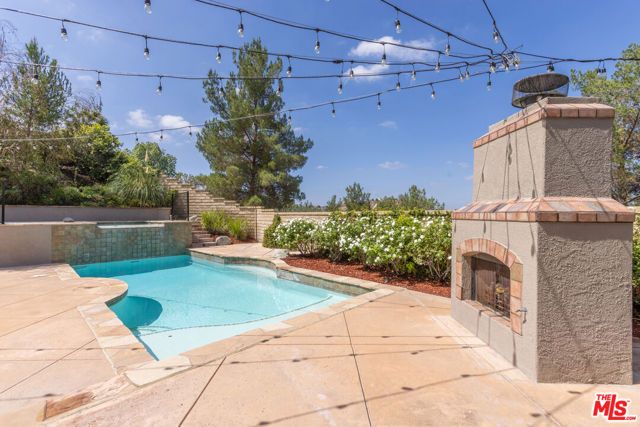 26713 Cardinal Drive, Santa Clarita, CA 91387