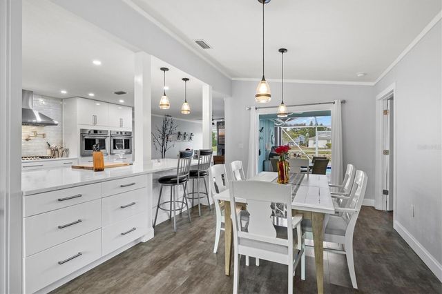 4811 GLENBROOKE DRIVE, Sarasota, FL 34243