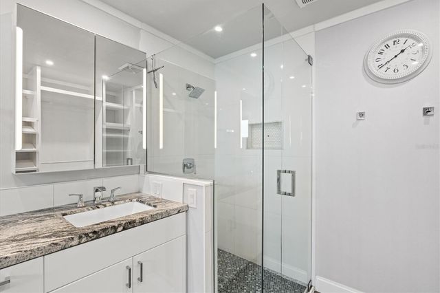 4811 GLENBROOKE DRIVE, Sarasota, FL 34243