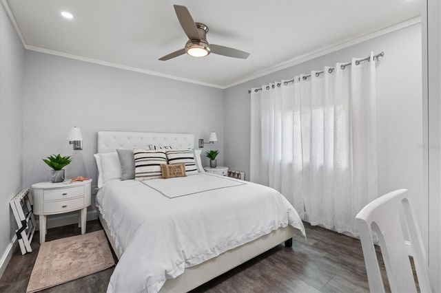 4811 GLENBROOKE DRIVE, Sarasota, FL 34243