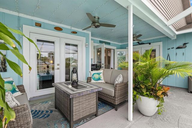 4811 GLENBROOKE DRIVE, Sarasota, FL 34243