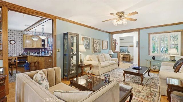 5055 Willowcrest, North Hollywood, CA 91601