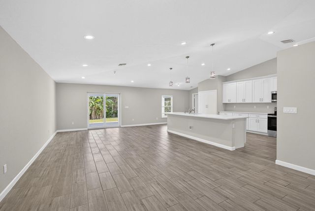 13393 40th Lane N, West Palm Beach, FL 33411