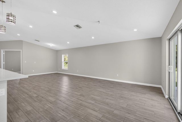 13393 40th Lane N, West Palm Beach, FL 33411