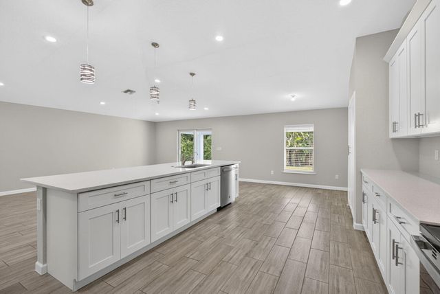 13393 40th Lane N, West Palm Beach, FL 33411