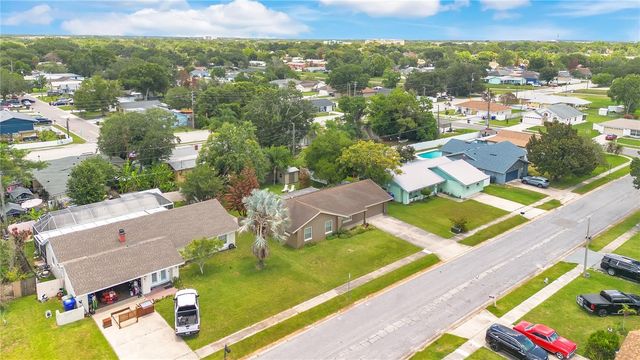 1723 HUGHEY STREET, Kissimmee, FL 34741