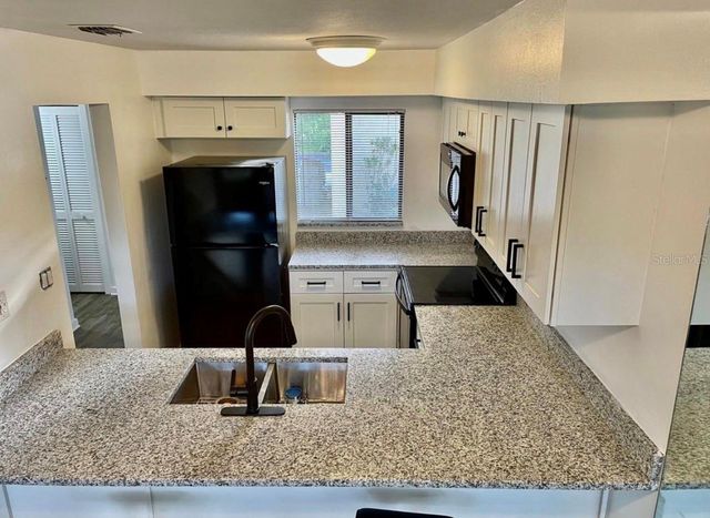695 & 693 BELFLOWER PLACE, Altamonte Springs, FL 32701