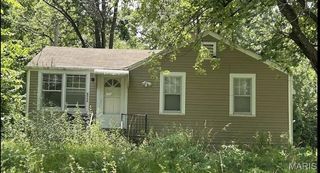 8908 Ramona Avenue, St Louis, MO 63121