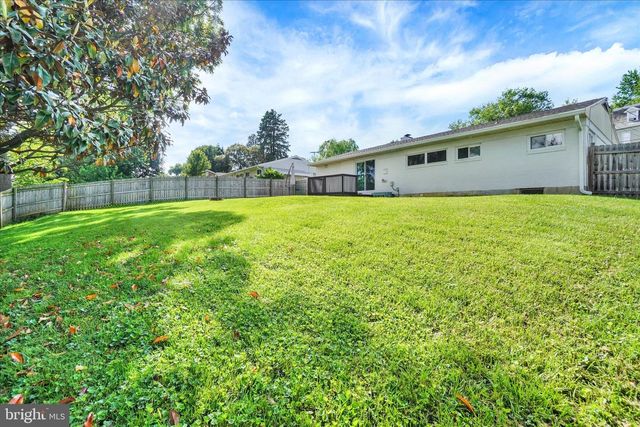 344 DONNA LN, York, PA 17403