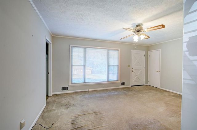 24 Beechwood Drive, Cartersville, GA 30120