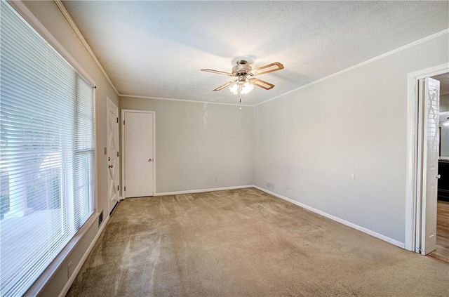 24 Beechwood Drive, Cartersville, GA 30120