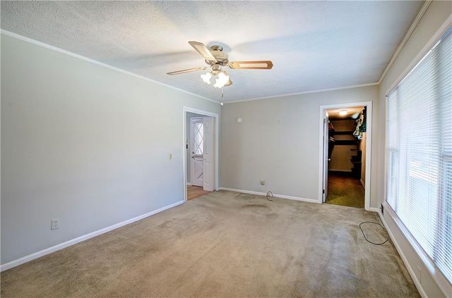24 Beechwood Drive, Cartersville, GA 30120