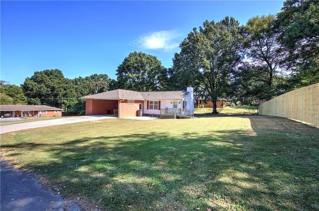 24 Beechwood Drive, Cartersville, GA 30120