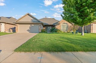 1812 Colorado Court, Burleson, TX 76028