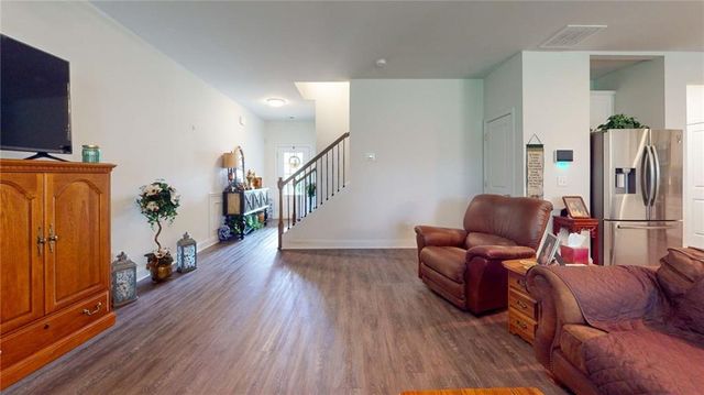 10 Castlemoor Loop, Adairsville, GA 30103