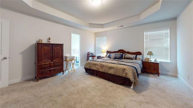 10 Castlemoor Loop, Adairsville, GA 30103