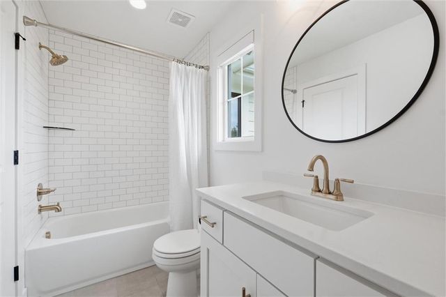 10711 West 173rd Terrace, Overland Park, KS 66221