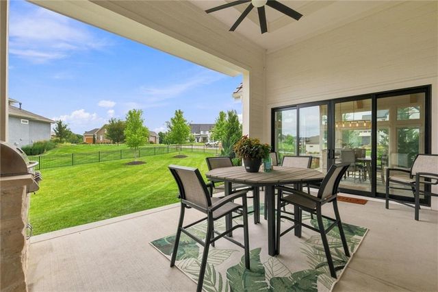 10711 West 173rd Terrace, Overland Park, KS 66221