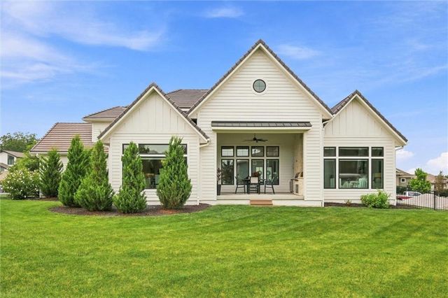 10711 West 173rd Terrace, Overland Park, KS 66221