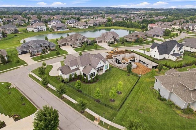 10711 West 173rd Terrace, Overland Park, KS 66221