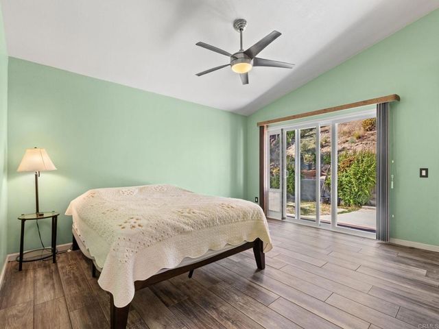 1484 Corte La Mantua, Escondido, CA 92026