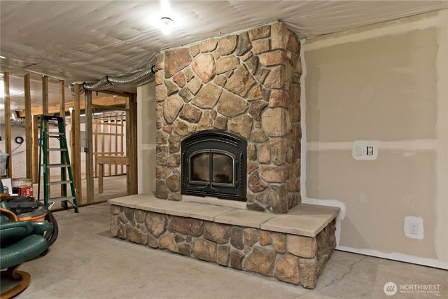 38235 247th Avenue SE, Enumclaw, WA 98022