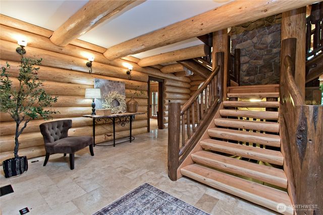 38235 247th Avenue SE, Enumclaw, WA 98022