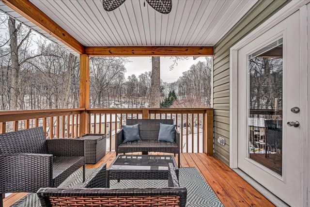 2111 Woodland RD, Roanoke, VA 24014