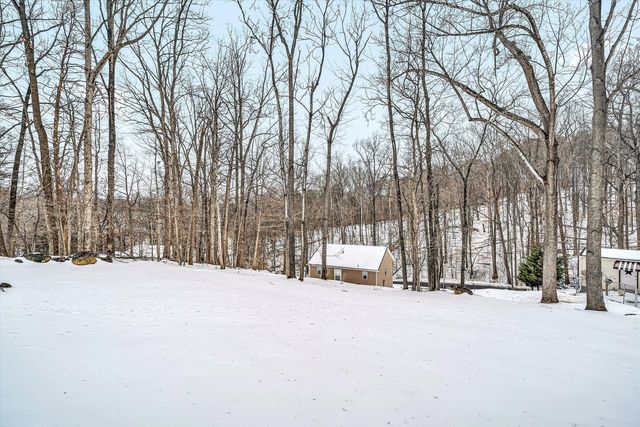 2111 Woodland RD, Roanoke, VA 24014