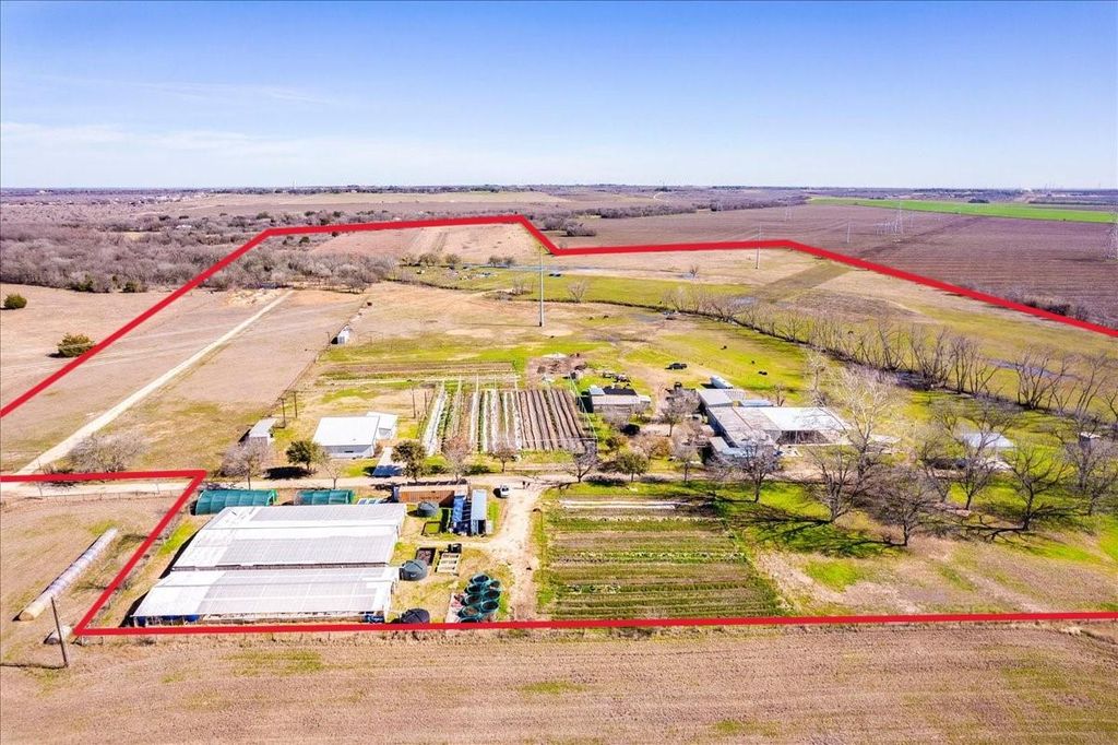 480 Mill RD, Maxwell, TX 78656