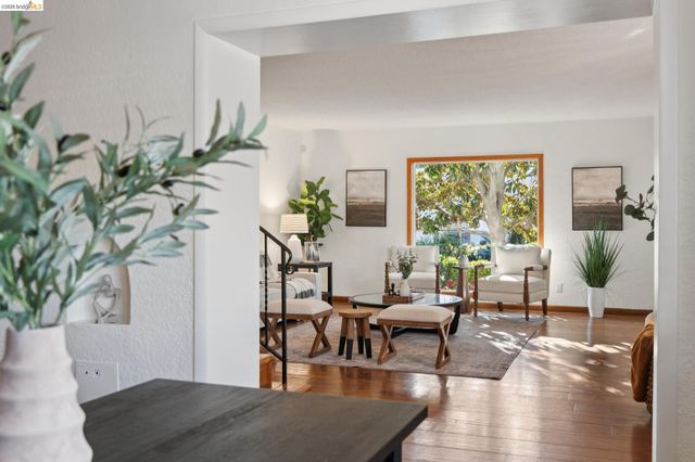 1078 Calaveras Way, Vallejo, CA 94590