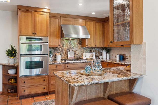 1078 Calaveras Way, Vallejo, CA 94590