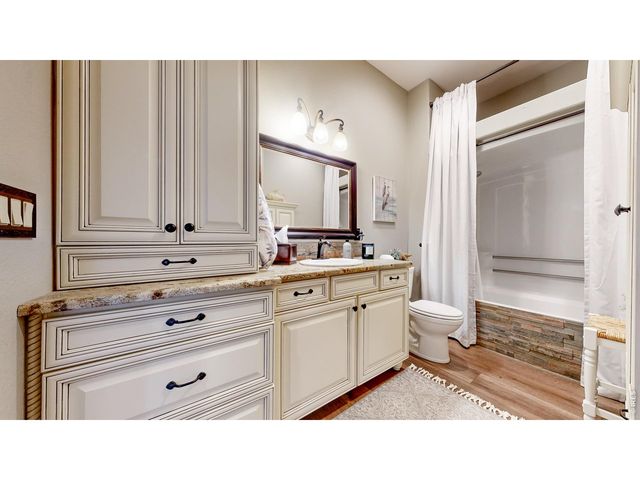 6421 Jordan Dr, Loveland, CO 80537