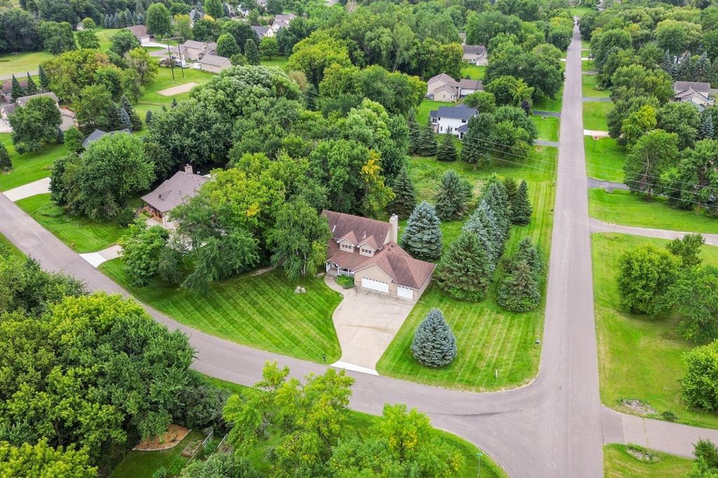 13823 54th Street NE, Saint Michael, MN 55376