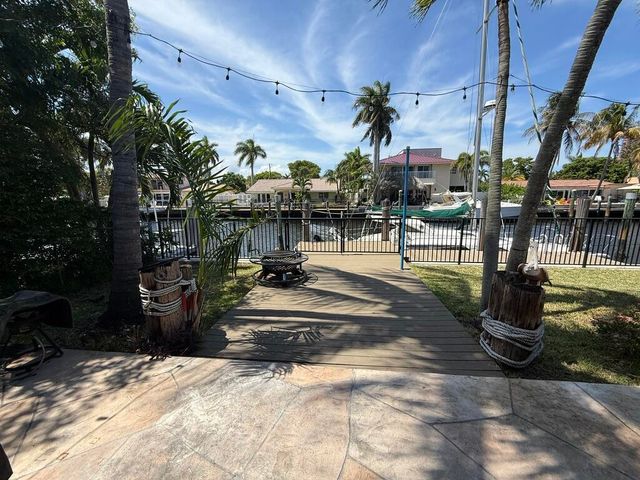 11 SUNSET Lane, Lauderdale-By-The-Sea, Lauderdale By The Sea, FL 33062