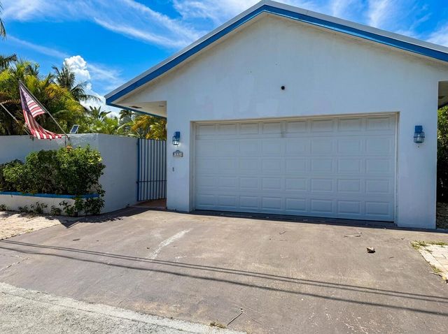 11 SUNSET Lane, Lauderdale-By-The-Sea, Lauderdale By The Sea, FL 33062