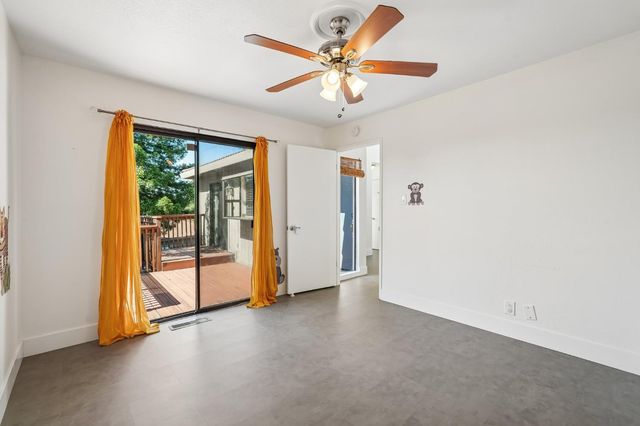 100 Crestridge, Folsom, CA 95630