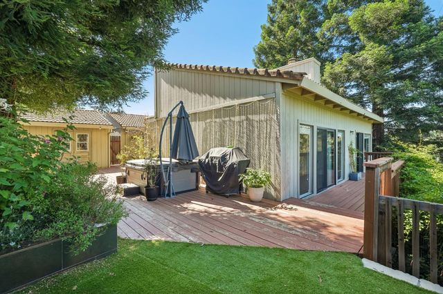 100 Crestridge, Folsom, CA 95630