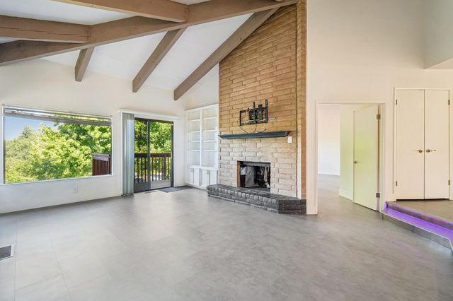 100 Crestridge, Folsom, CA 95630