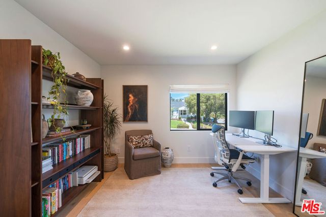 6000 W 75th Street, Los Angeles, CA 90045