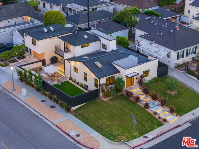 6000 W 75th Street, Los Angeles, CA 90045