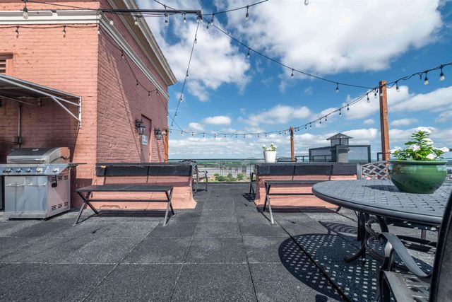 109 N Main St Apt 507, Memphis, TN 38103