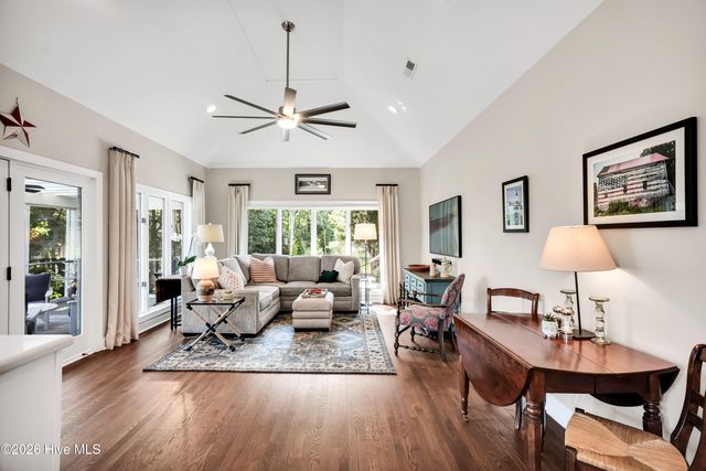 801 Oyster Landing, Wilmington, NC 28405