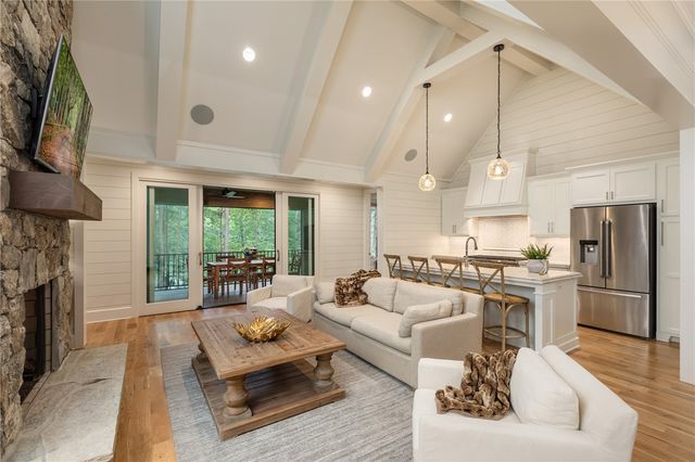 146 Glassy Falls Trail, Travelers Rest, SC 29690