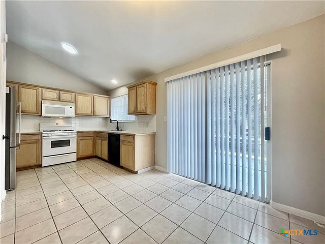 2003 Ramona Circle, San Marcos, TX 78666