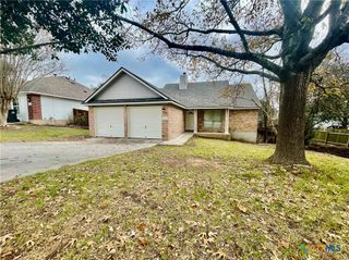 2003 Ramona Circle, San Marcos, TX 78666