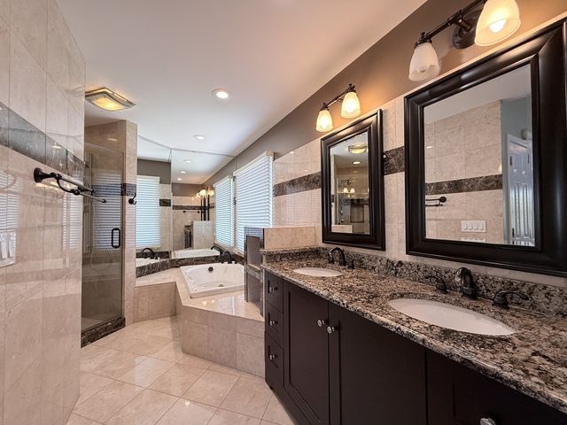 712 N Victoria Drive, Palatine, IL 60074